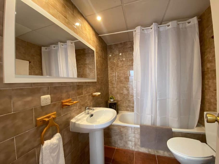 Villa Vivienda Rural El Cerro Siles Esterno foto